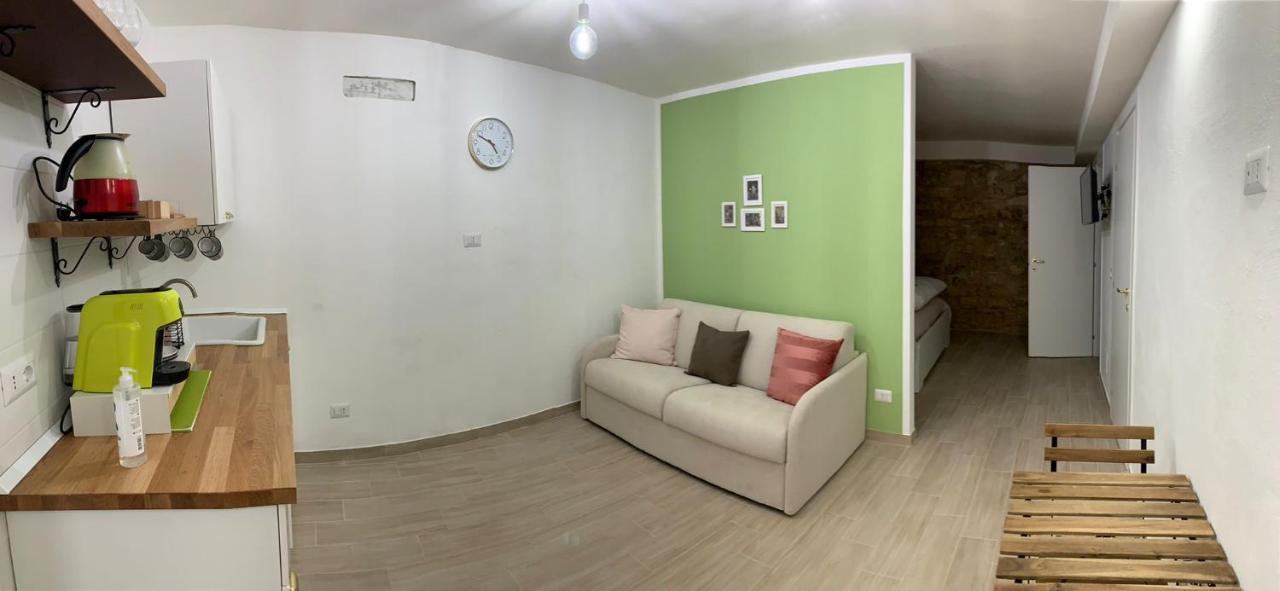 La Pelliccia Apartment Бари Екстериор снимка